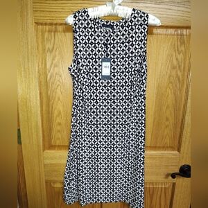 NWT Tommy Hilfiger pullover Lightweight Sheath Dress, Navy And Cream